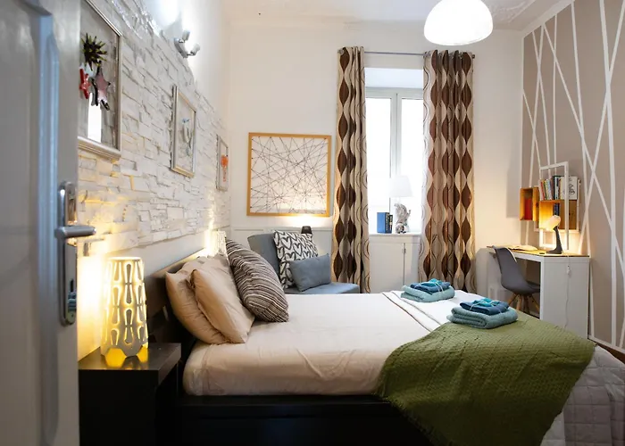 Apartment Art Rom